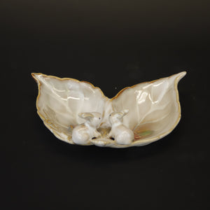 HCHD9419 - Bunny Double Appy Dish