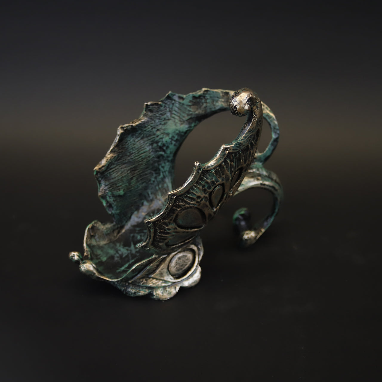 HCHD9548 - Green Butterfly Wine Holder