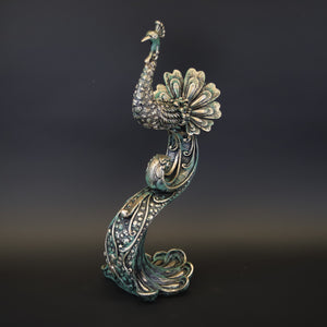 HCHD9781 - Green Peacock Facing Right