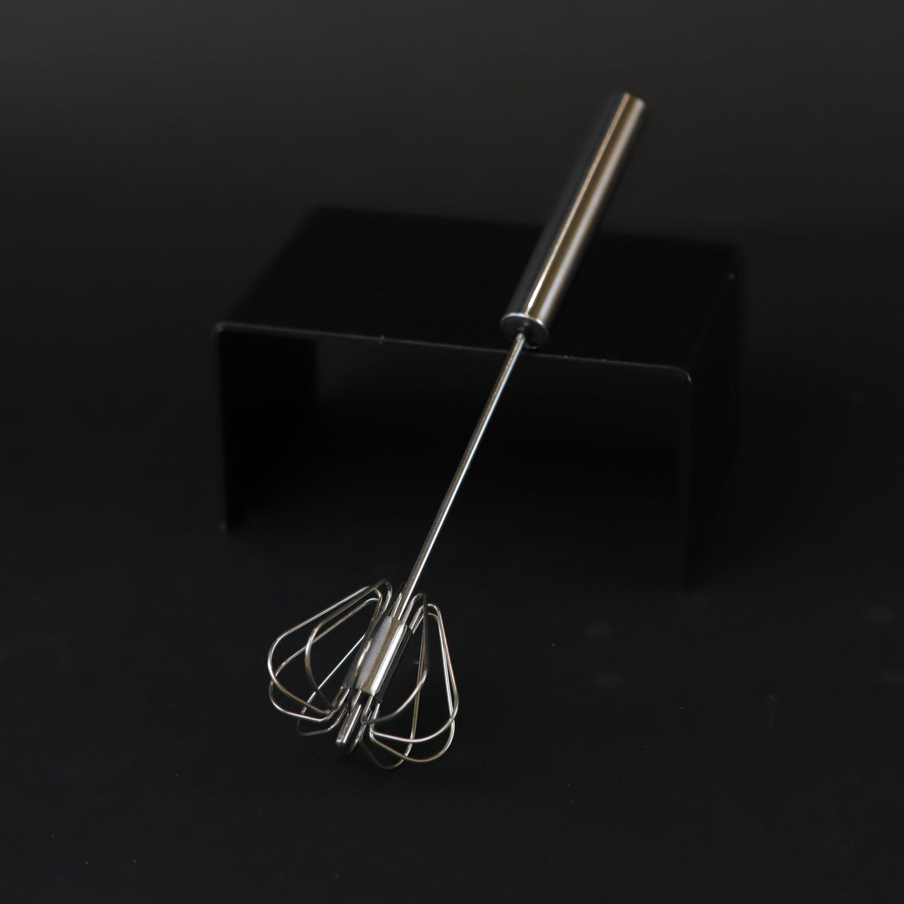HCSS7145 - Daisy Whisk